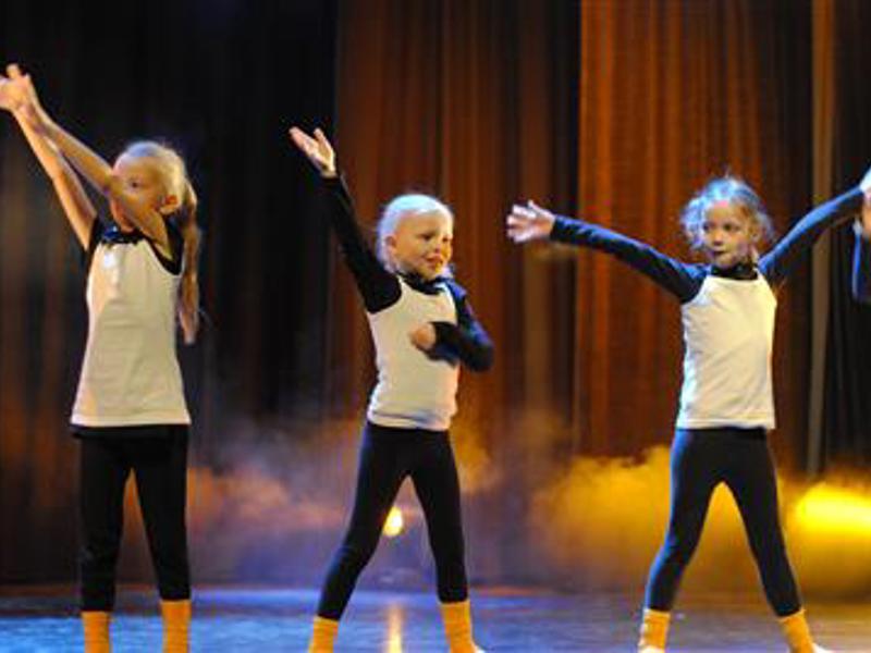 Jazzdans 1.-2.klasse Jazzdans 1.-2.klasse