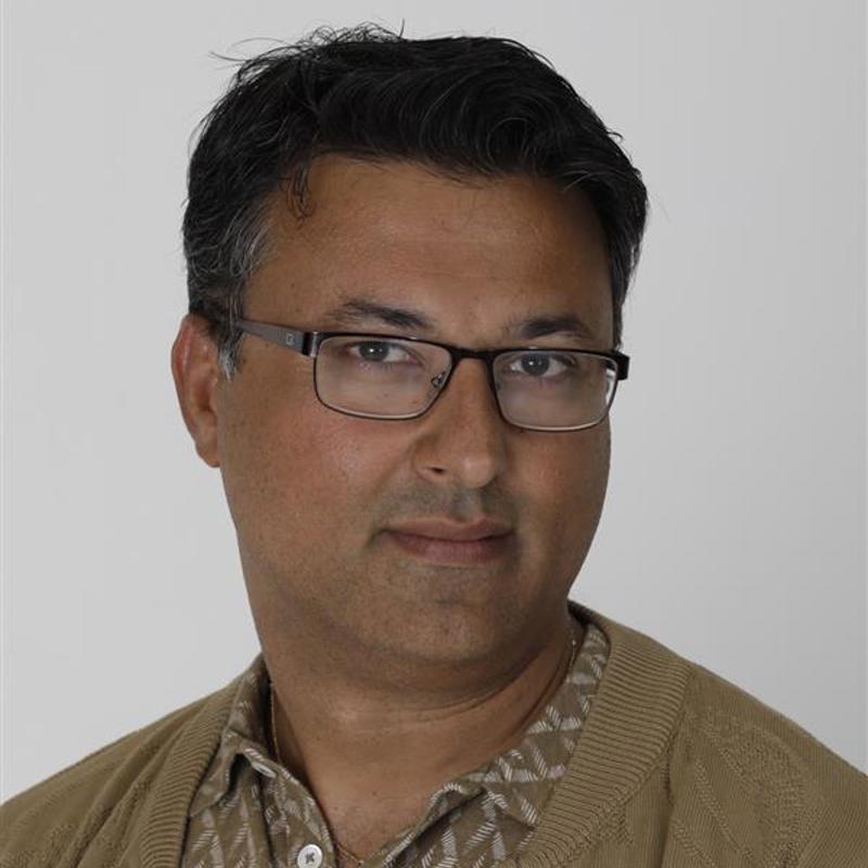 Mani Aminzadeh Mani Aminzadeh
